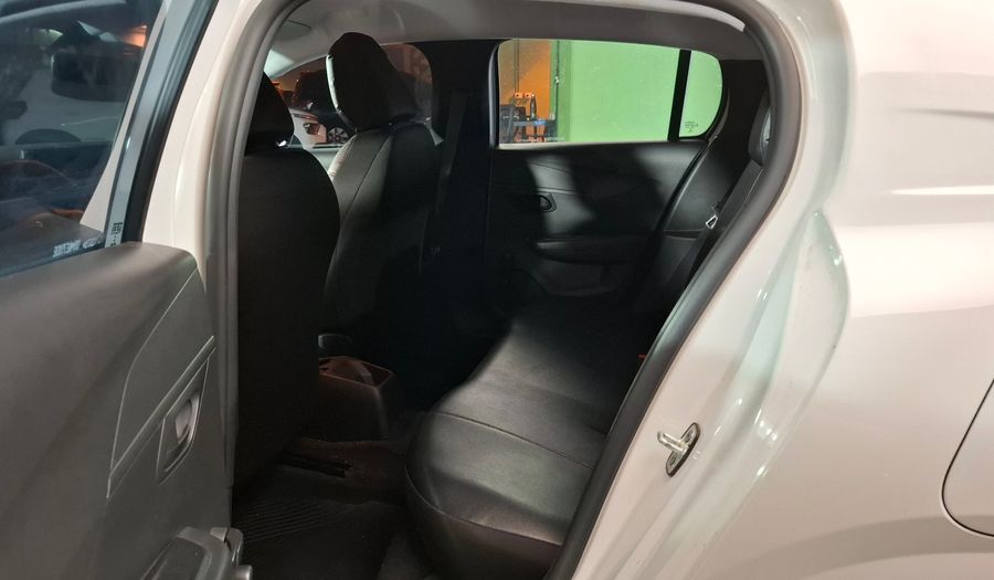 Peugeot 208 1.2L LIKE Hatchback 2021