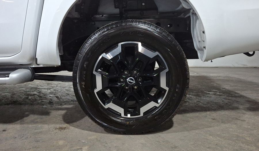 Nissan Frontier 2.5 PLATINUM LE DIESEL AUTO 4WD Pickup 2025