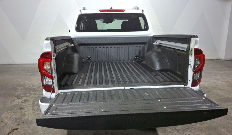 Nissan Frontier 2.5 PLATINUM LE DIESEL AUTO 4WD Pickup 2025