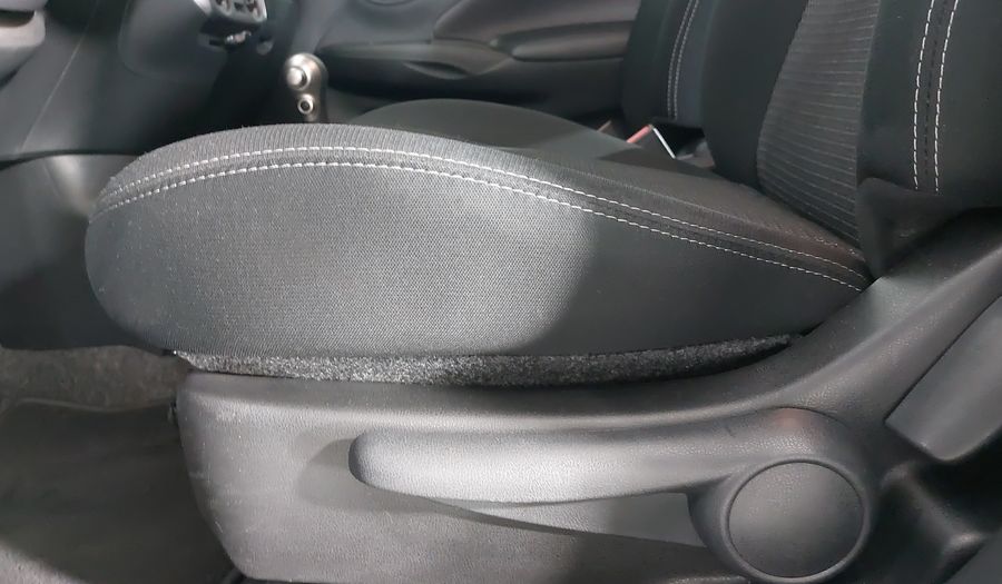 Nissan Versa 1.6 ADVANCE AUTO Sedan 2019