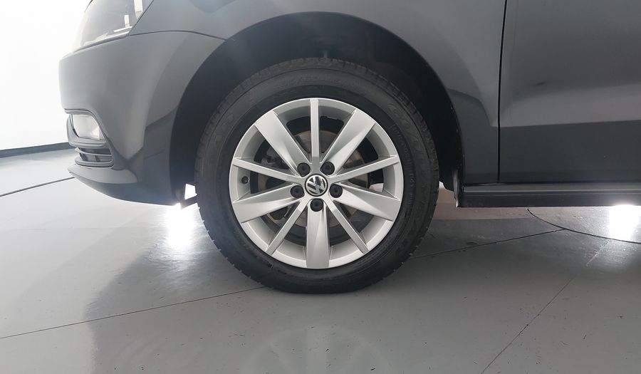Volkswagen Polo 1.6 STD. Hatchback 2018