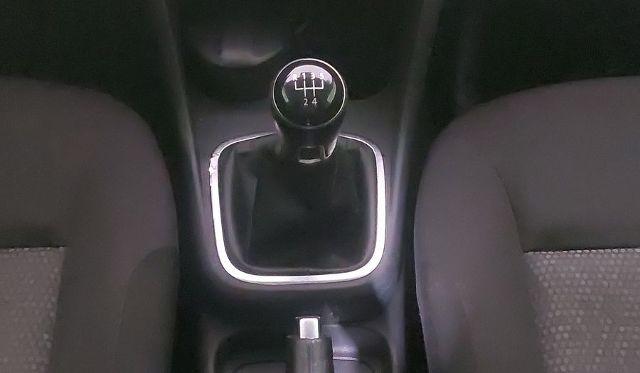 Volkswagen Polo 1.6 STD. Hatchback 2018