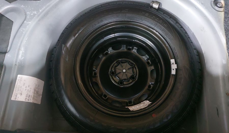 Volkswagen Polo 1.6 STD. Hatchback 2018