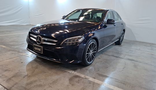 Mercedes Benz • Clase C