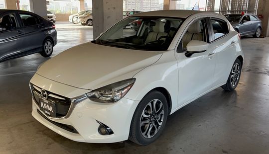 Mazda • Mazda 2