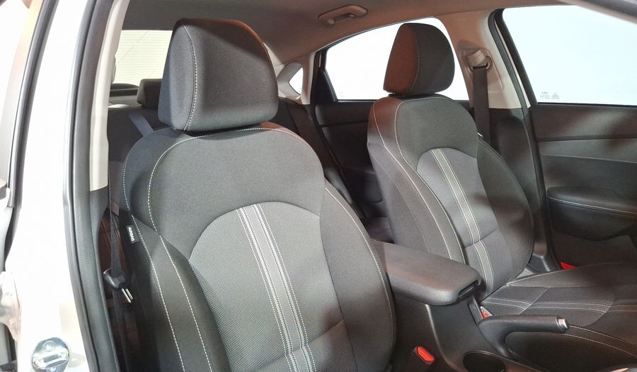 Kia Forte 2.0 EX IVT Sedan 2024