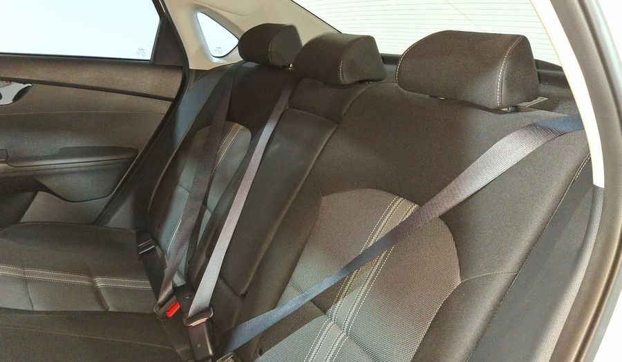 Kia Forte 2.0 EX IVT Sedan 2024