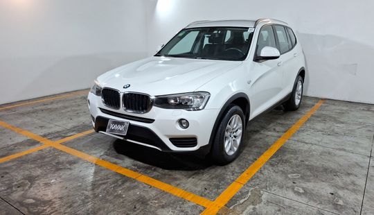 2017 • 73,058 km • Automático