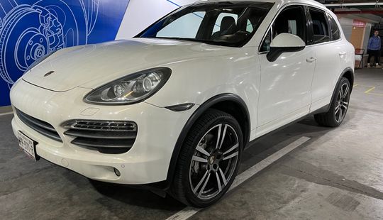 Porsche • Cayenne