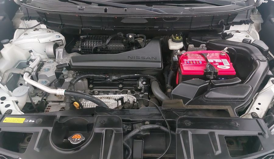 Nissan X-trail 2.5 EXCLUSIVE 3 ROW CVT 4WD Suv 2015