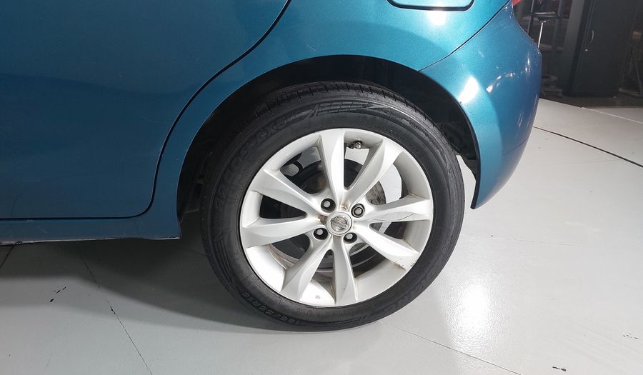 Nissan March 1.6 ADVANCE MT Hatchback 2016