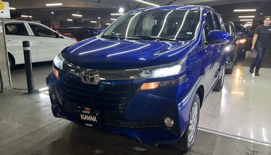 Toyota • Avanza