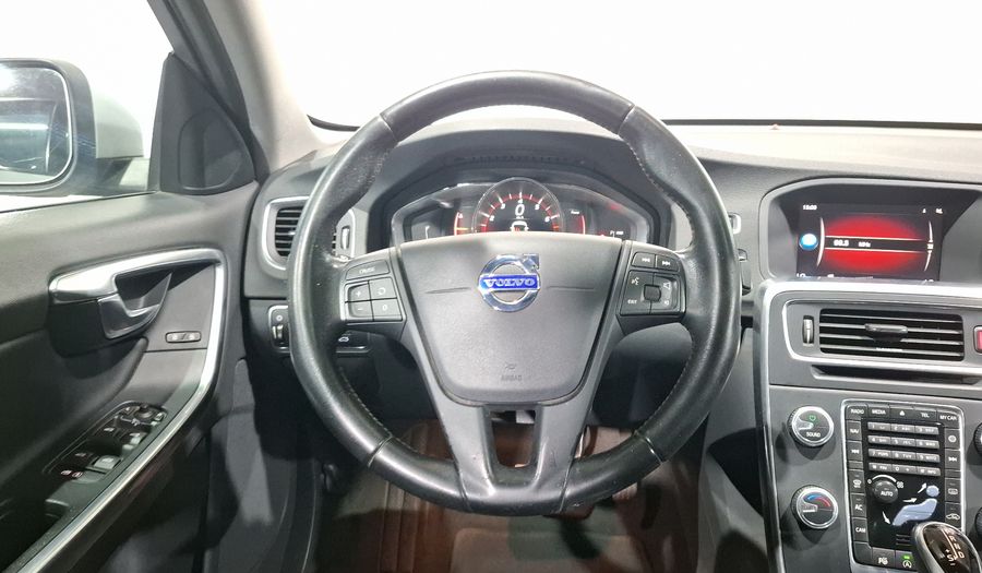 Volvo S60 2.0 ADDITION T4 AUTO Sedan 2017