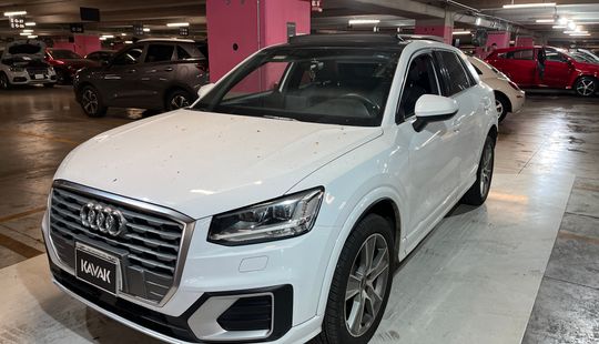 Audi • Q2