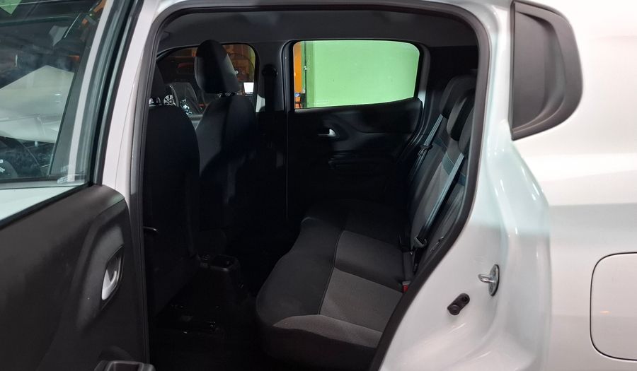 Citroen C3 1.6 FEEL PACK AUTO Hatchback 2025