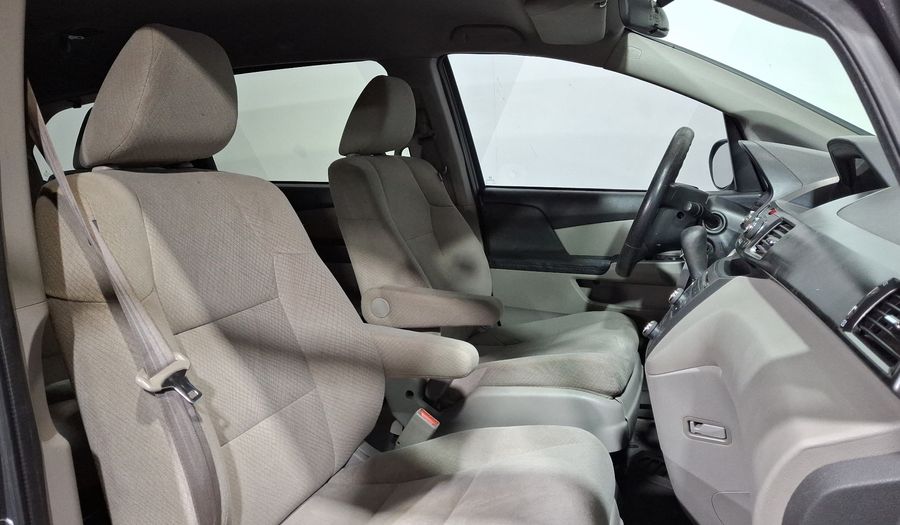 Honda Odyssey 3.5 LX AT Minivan 2014