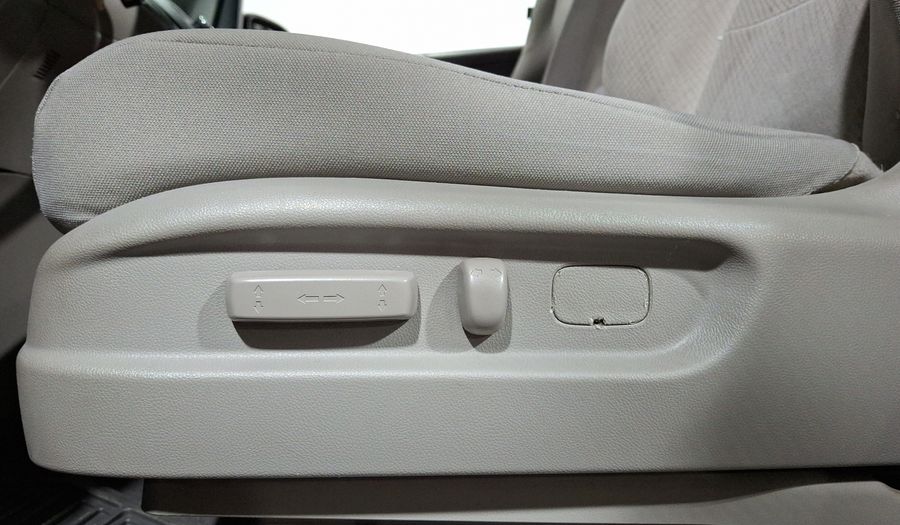 Honda Odyssey 3.5 LX AT Minivan 2014