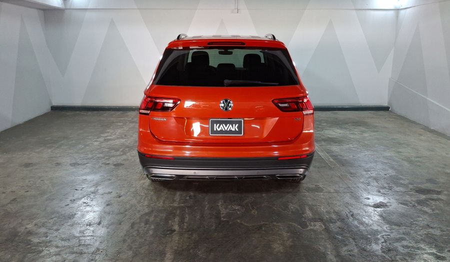 Volkswagen Tiguan 1.4 COMFORTLINE PIEL DCT Suv 2018