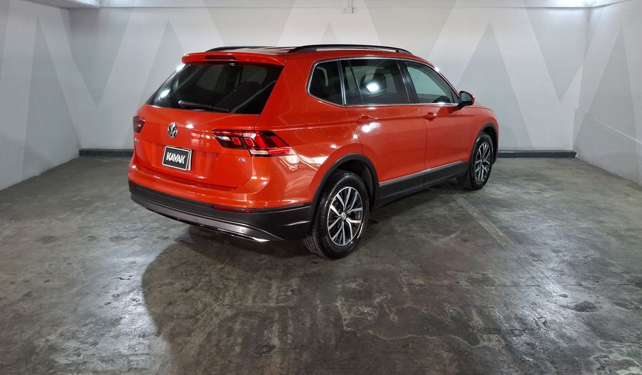 Volkswagen Tiguan 1.4 COMFORTLINE PIEL DCT Suv 2018