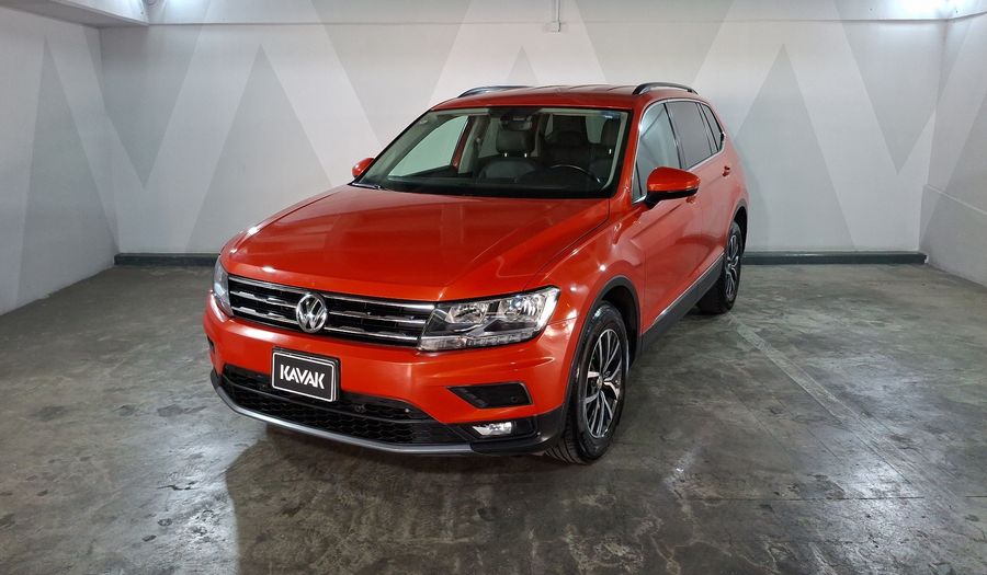 Volkswagen Tiguan 1.4 COMFORTLINE PIEL DCT Suv 2018