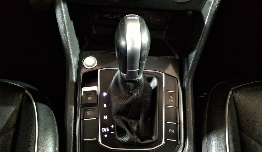 Volkswagen Tiguan 1.4 COMFORTLINE PIEL DCT Suv 2018