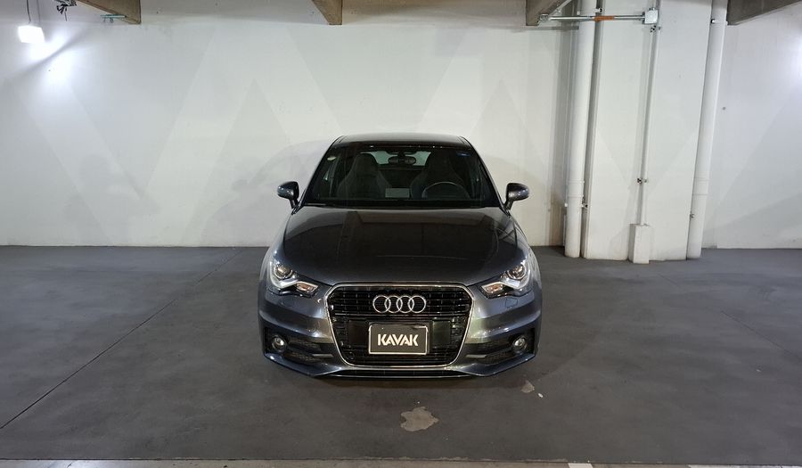 Audi A1 1.4 TFSI S LINE PLUS TRONIC Hatchback 2013