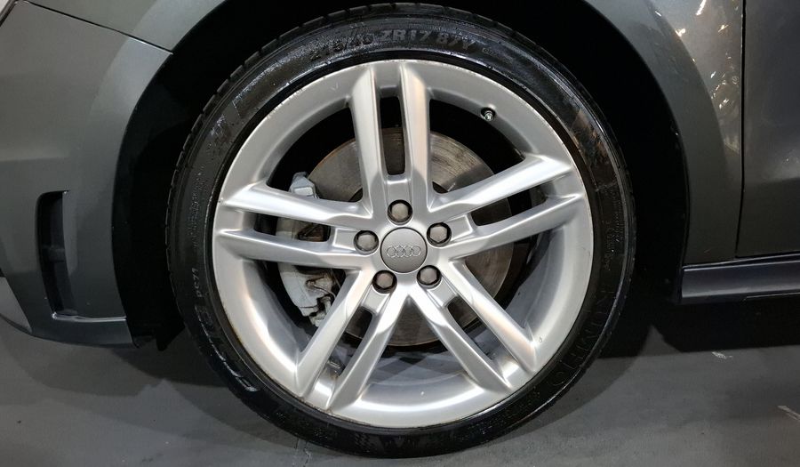 Audi A1 1.4 TFSI S LINE PLUS TRONIC Hatchback 2013