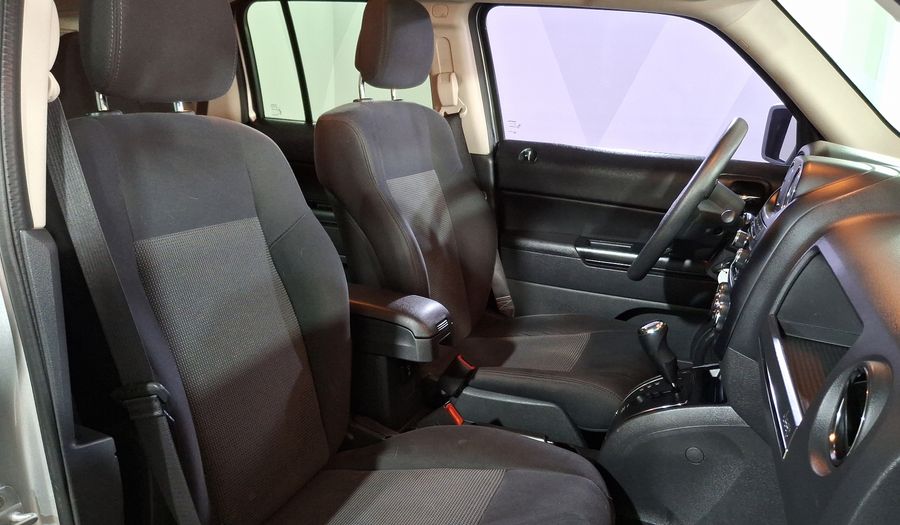 Jeep Patriot 2.4 SPORT FWD CVT Suv 2012