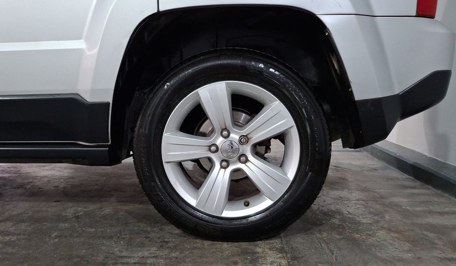 Jeep Patriot 2.4 SPORT FWD CVT Suv 2012