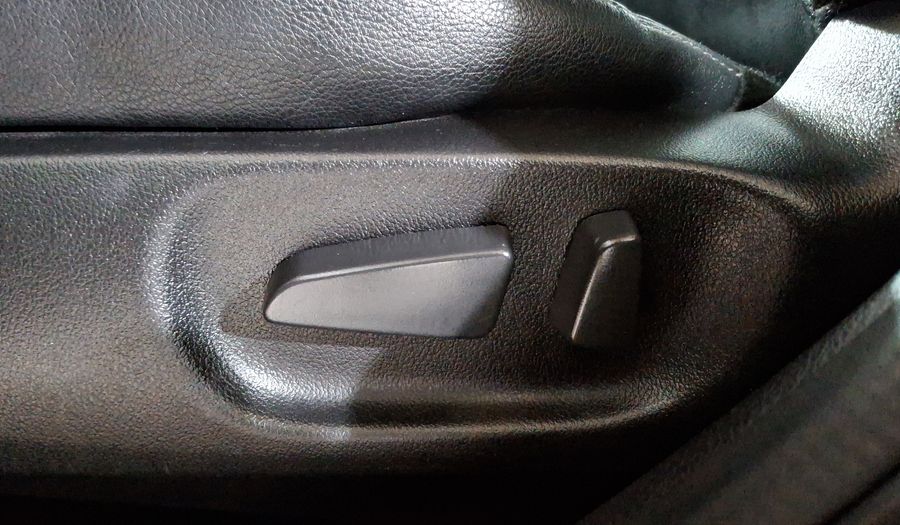 Mazda 3 2.5 SEDAN S GT TA Sedan 2012