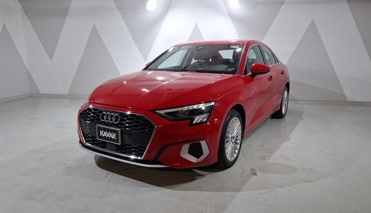 2023 • 28,591 km • Automático