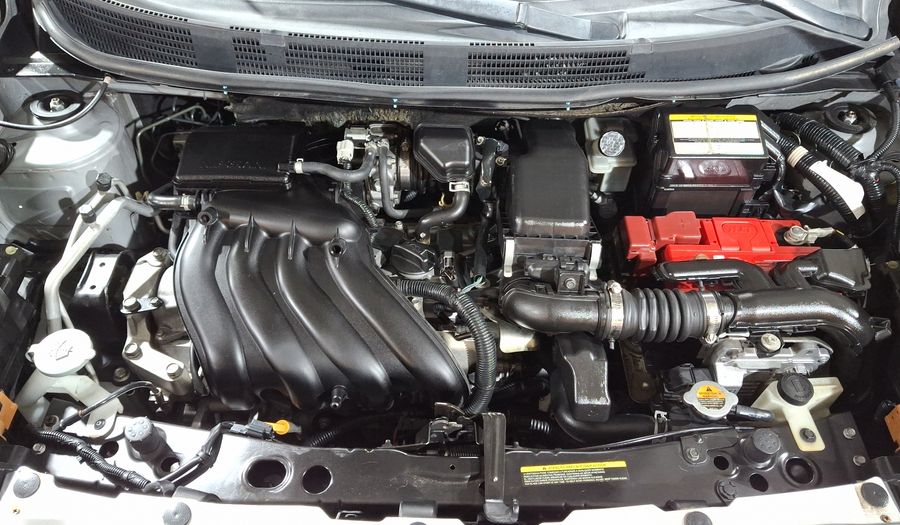 Nissan March 1.6 ADVANCE AT Hatchback 2016