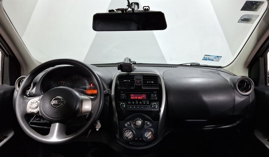 Nissan March 1.6 ADVANCE AT Hatchback 2016