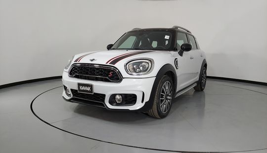 Mini • Countryman