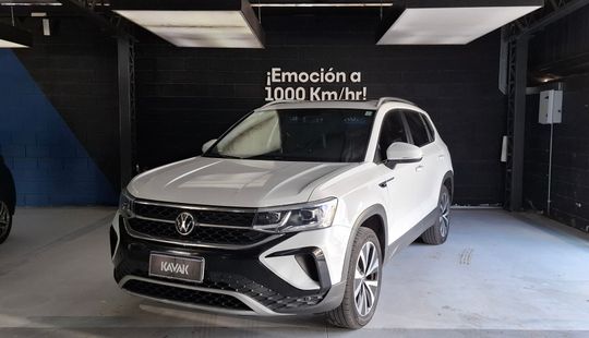 Volkswagen • Taos