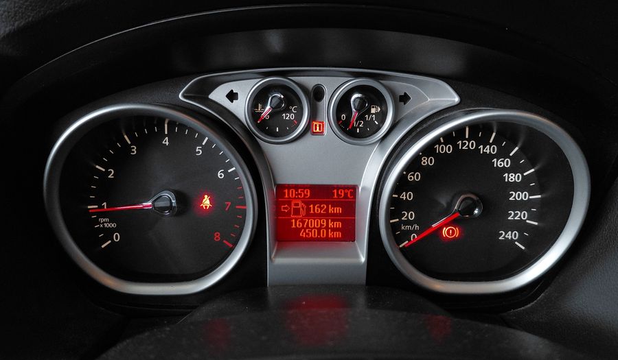 Ford Focus Ii 2.0L TREND Hatchback 2011