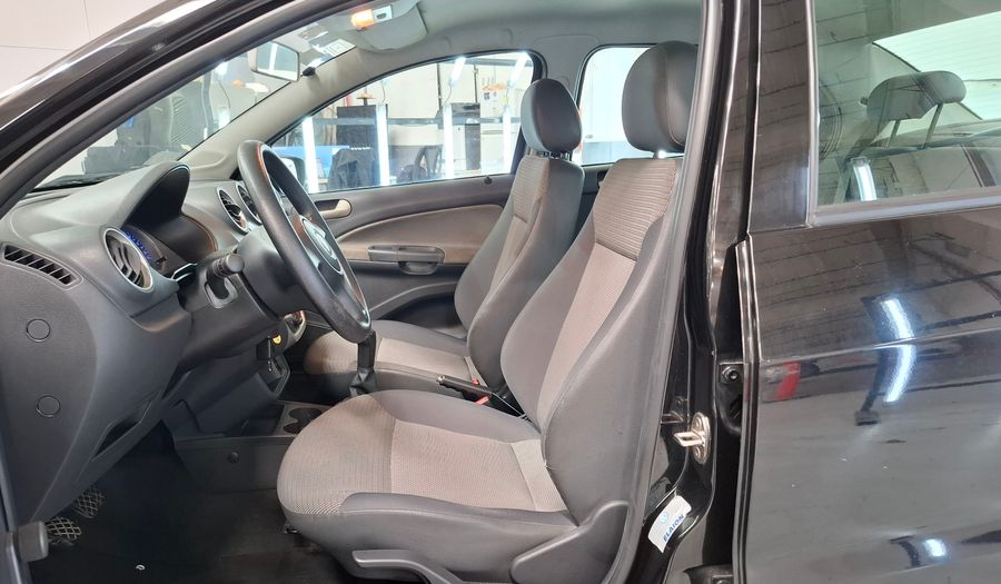 Volkswagen Voyage 1.6 COMFORTLINE MT Sedan 2010