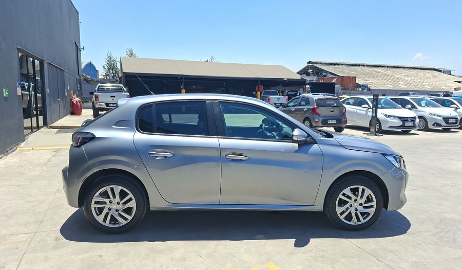 Peugeot 208 1.2 PURETECH 75 HP STYLE Hatchback 2023