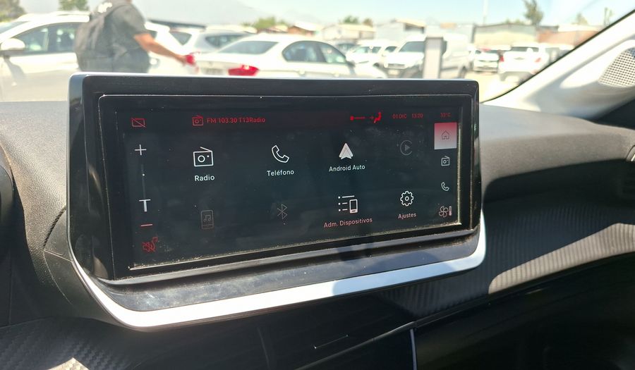 Peugeot 208 1.2 PURETECH 75 HP STYLE Hatchback 2023