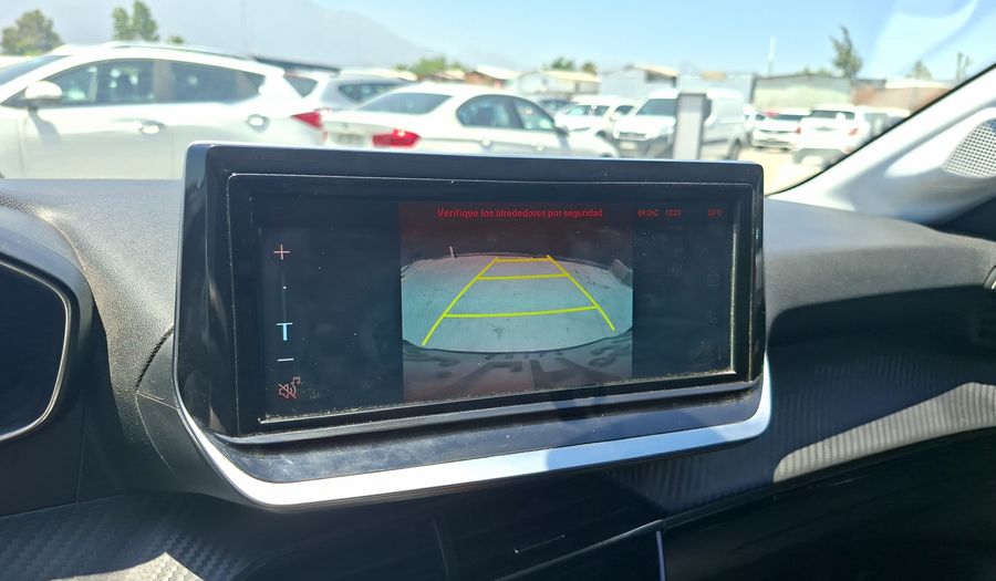 Peugeot 208 1.2 PURETECH 75 HP STYLE Hatchback 2023