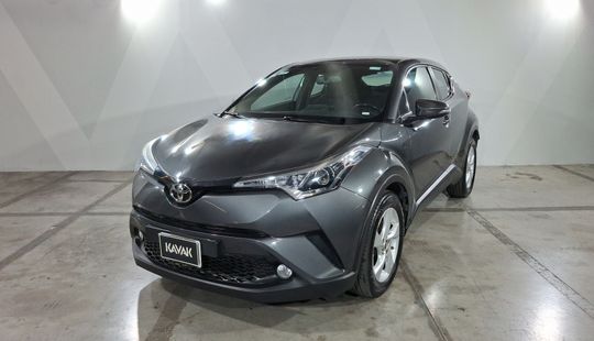 Toyota • C-HR