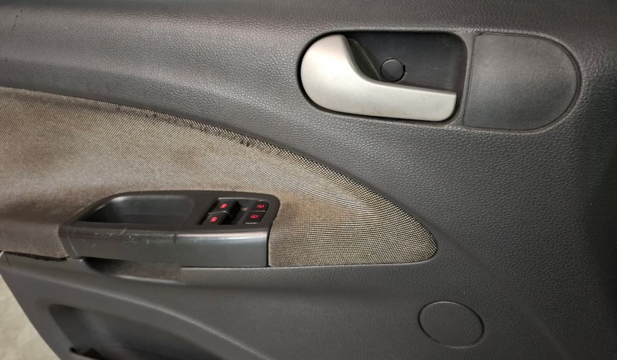 Volkswagen Gol Trend 1.6 SERIE Hatchback 2013