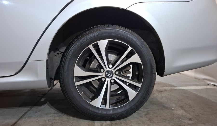 Toyota Corolla 1.8 LE MT Sedan 2010