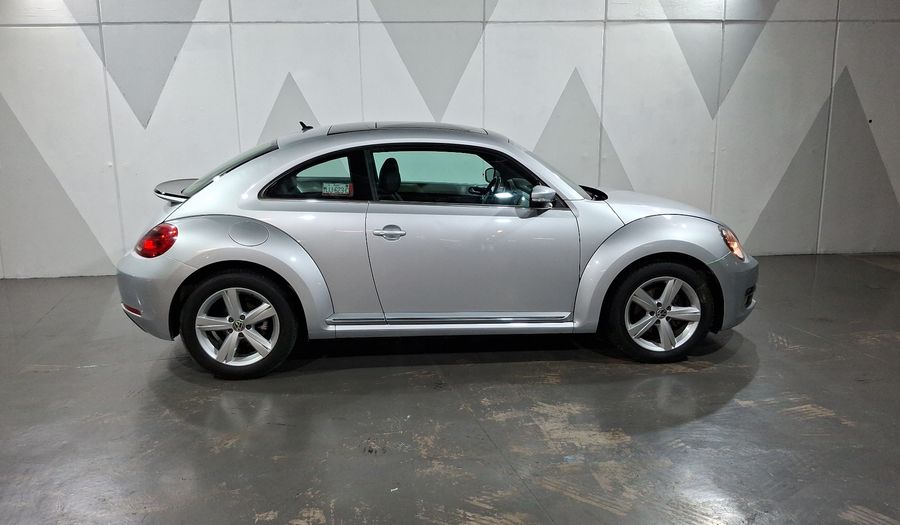 Volkswagen Beetle 2.5 SPORTLINE TIPTRONIC Hatchback 2016