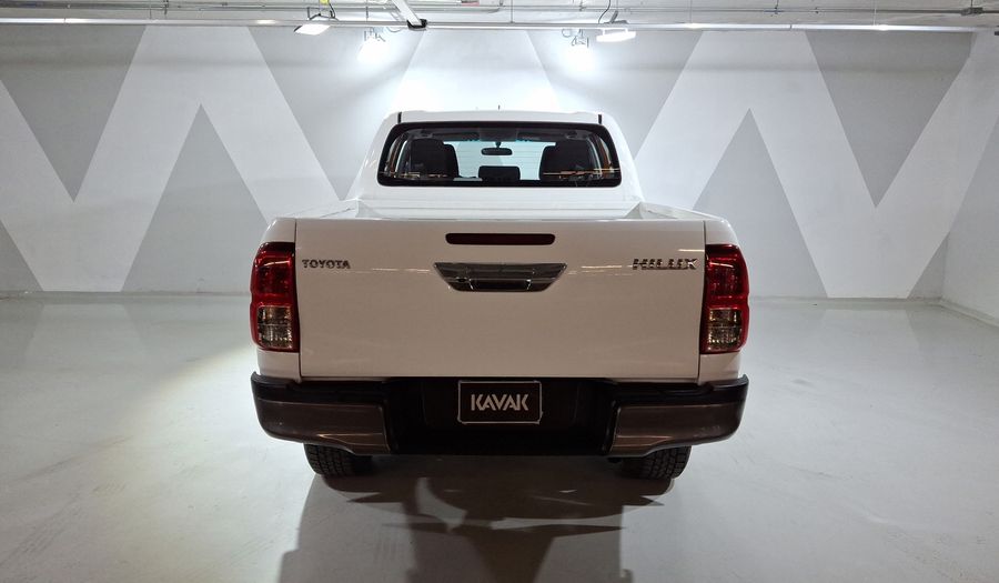 Toyota Hilux 2.7 SR DOBLE CABINA Pickup 2022