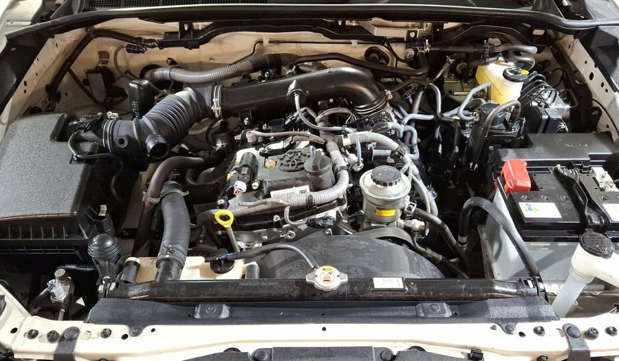 Toyota Hilux 2.7 SR DOBLE CABINA Pickup 2022