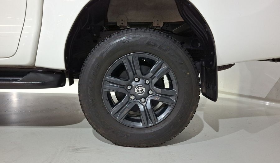 Toyota Hilux 2.7 SR DOBLE CABINA Pickup 2022