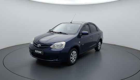 Toyota • Etios