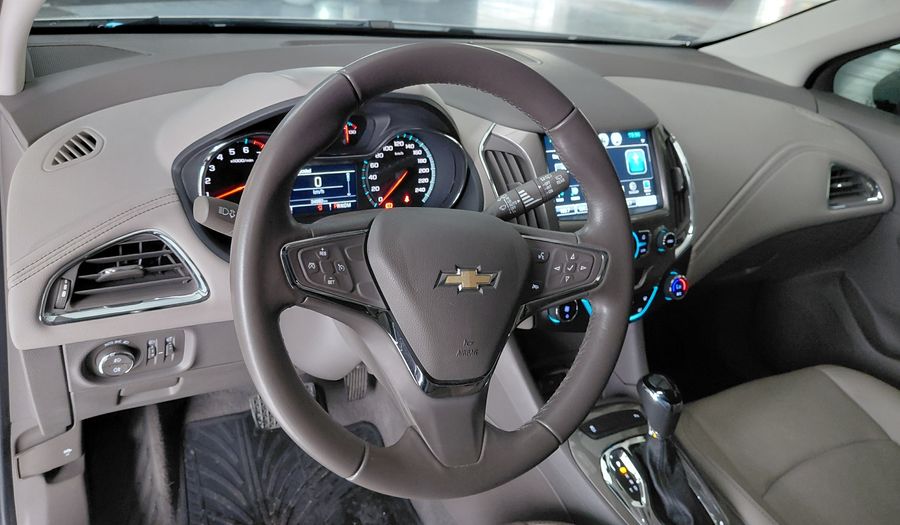 Chevrolet Cruze Ii 1.4 LTZ AT Hatchback 2017
