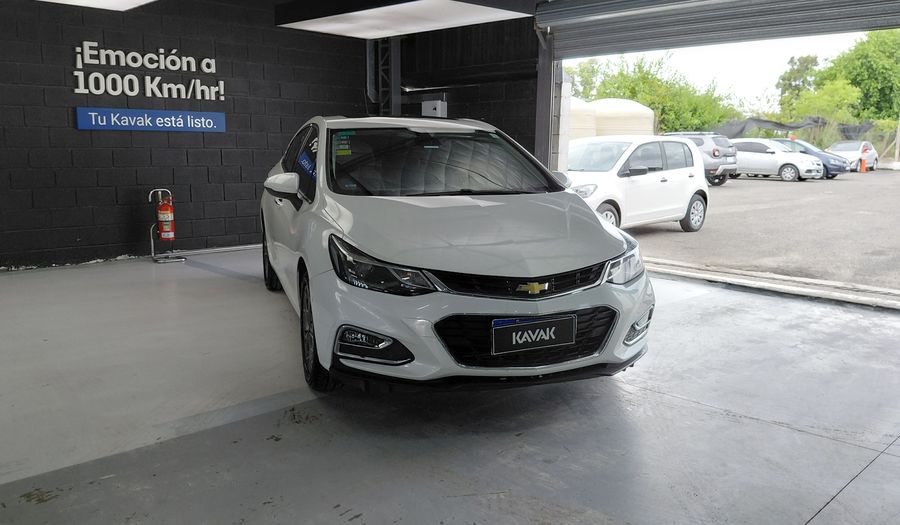 Chevrolet Cruze Ii 1.4 LTZ AT Hatchback 2017